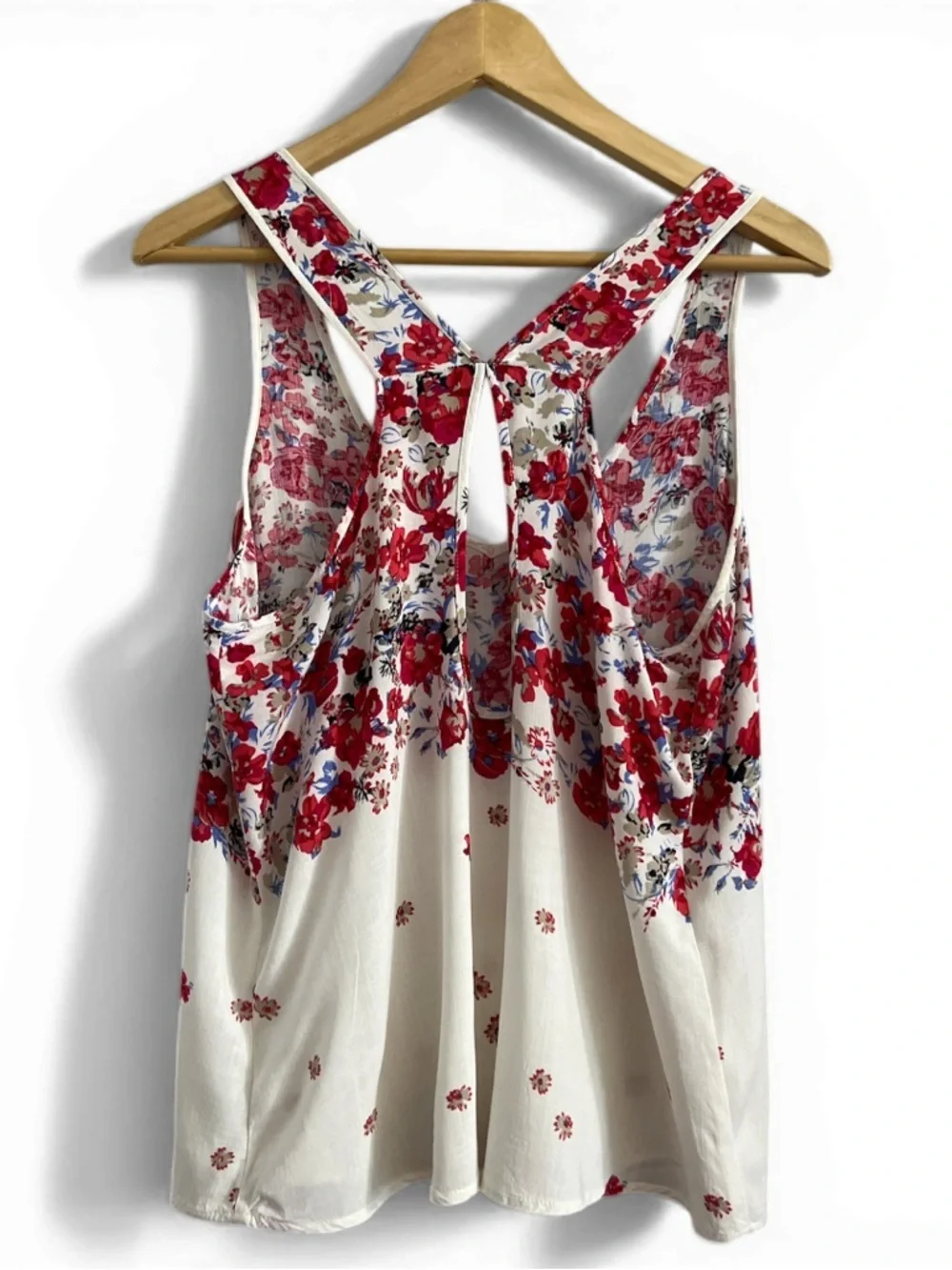 Kimchi Blue Floral V-Back Tank Top - Red & Blue on Cream - Picture 2 of 4